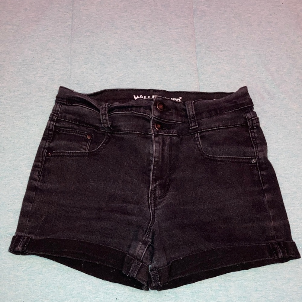 High rise black shorts